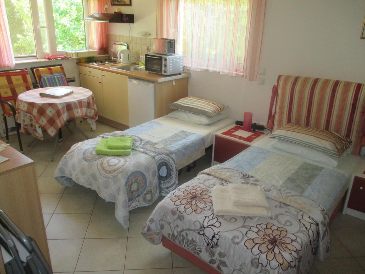 Villa Verde Apart-Hotel Néa Mákri 外观 照片