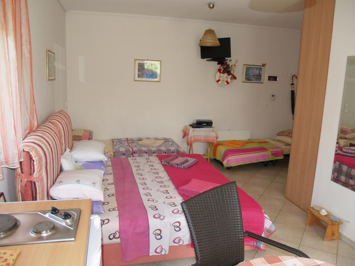Villa Verde Apart-Hotel Néa Mákri 外观 照片
