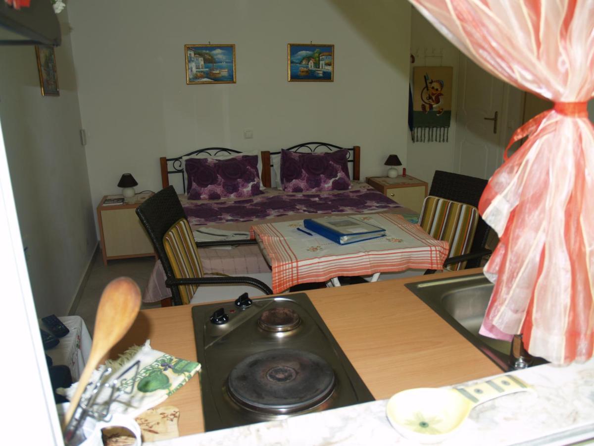 Villa Verde Apart-Hotel Néa Mákri 外观 照片