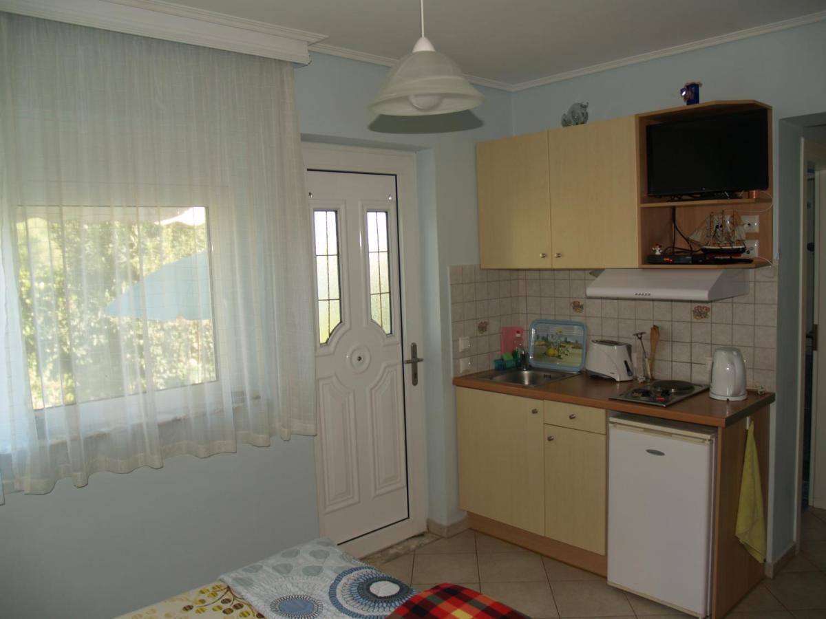 Villa Verde Apart-Hotel Néa Mákri 外观 照片