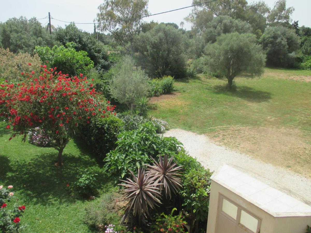 Villa Verde Apart-Hotel Néa Mákri 外观 照片